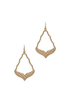 Load image into Gallery viewer, Cutout Moroccan Shaped Metal Drop Earring
