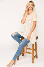 Load image into Gallery viewer, Star Textured Knit Mixed Tunic Top With Shark Bite Hem
