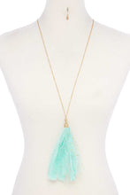 Load image into Gallery viewer, Metallic Stars Tulle Tassel Necklace
