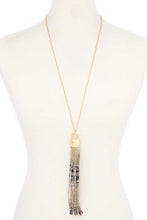 Load image into Gallery viewer, Snake Pattern Pu Leather Tassel Necklace
