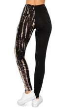 Load image into Gallery viewer, Spliced 5-inch Long Yoga Style Banded Lined Knit Legging With High Waist
