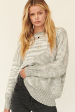 Load image into Gallery viewer, A Zebra Print Pullover Sweater
