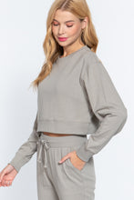 Load image into Gallery viewer, Long Sleeve Crew Neck Sweatshirt

