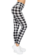 Load image into Gallery viewer, 5-inch Long Yoga Style Banded Lined Tie Dye Printed Knit Legging With High Waist

