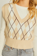 Load image into Gallery viewer, Stylish Argyle Print Sweater Vest
