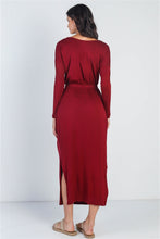 Load image into Gallery viewer, Midi Sleeve Basic Maxi Dress

