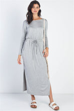 Load image into Gallery viewer, Midi Sleeve Basic Maxi Dress
