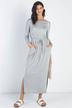 Load image into Gallery viewer, Midi Sleeve Basic Maxi Dress
