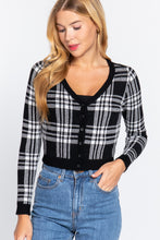 Load image into Gallery viewer, Long Sleeve V-neck Fitted Button Down Plaid Sweater Cardigan
