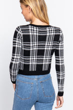 Load image into Gallery viewer, Long Sleeve V-neck Fitted Button Down Plaid Sweater Cardigan
