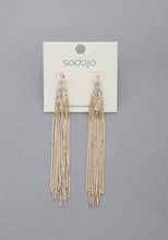 Load image into Gallery viewer, Sodajo Crystal Metal Chain Dangle Earring
