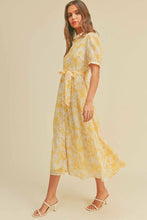 Load image into Gallery viewer, Button closure waist belt puff sleeve dress
