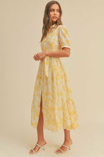 Load image into Gallery viewer, Button closure waist belt puff sleeve dress
