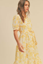 Load image into Gallery viewer, Button closure waist belt puff sleeve dress

