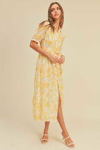 Load image into Gallery viewer, Button closure waist belt puff sleeve dress
