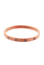 Load image into Gallery viewer, Stainless Steel Cubic Metal Bracelet
